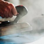 C'è una differenza tra ferri da stiro per uso domestico e quelli professionali? 2 C'è una differenza tra ferri da stiro per uso domestico e quelli professionali?