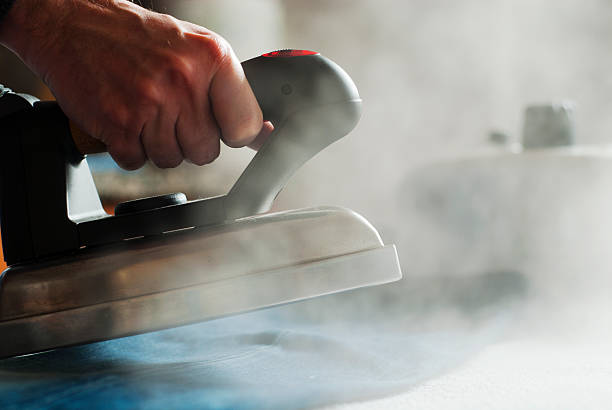 È possibile stirare i cappelli con un ferro da stiro?