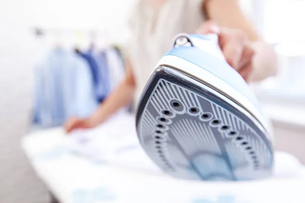 Tipi Di Piastre Di Ferro Da Stiro : la guida completa