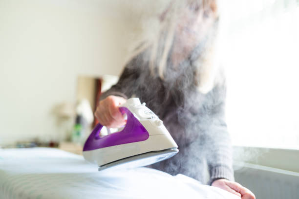 Come stirare i tessuti sintetici con un ferro da stiro a vapore 8 Come stirare i tessuti sintetici con un ferro da stiro a vapore