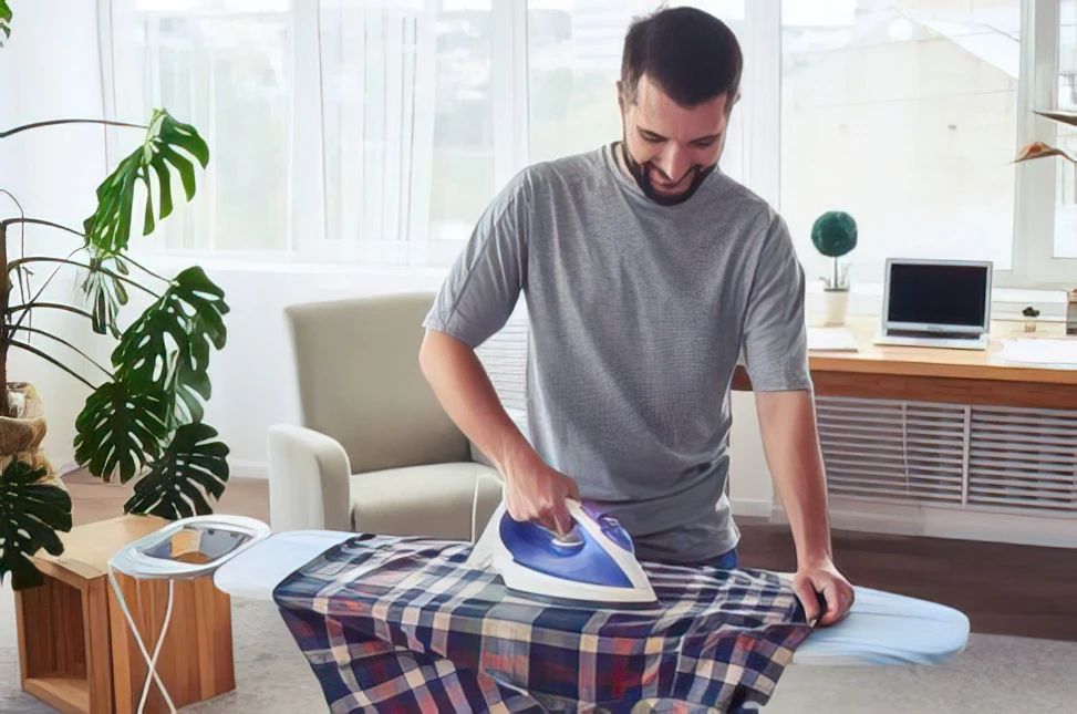 Metodi per stirare le magliette di cotone