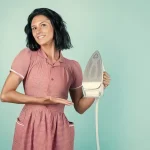 Tecnologia Ionica: Un'innovazione per Piastre di Ferro da Stiro più Efficaci 2 Tecnologia Ionica: Un'innovazione per Piastre di Ferro da Stiro più Efficaci