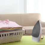 Come stirare un maglione in modo da non deformarlo?