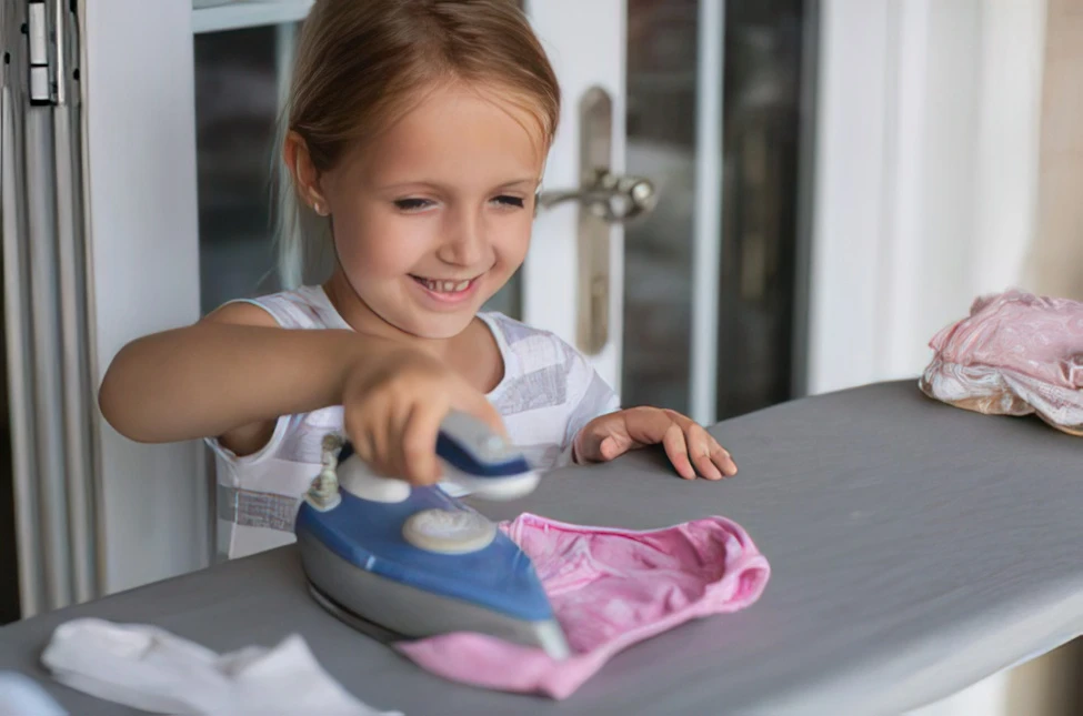 Come si stira una camicia con colletto a bastone?