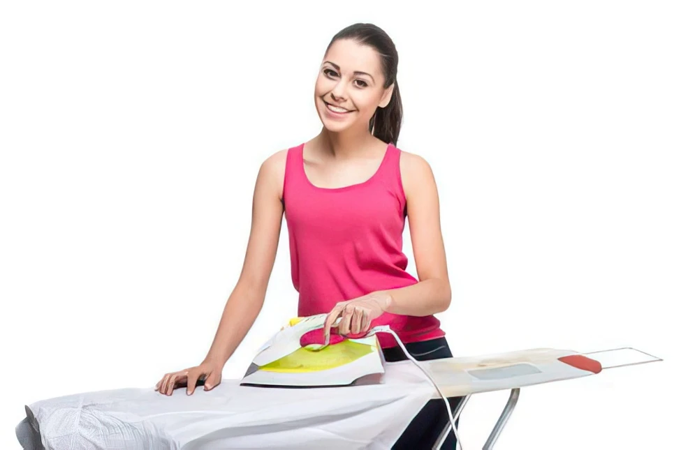 Stirare i vestiti di taffetà: una guida completa.