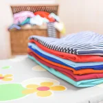 Quali sono i consigli per stirare le camicie a maniche lunghe in cotone senza pieghe? 2 Quali sono i consigli per stirare le camicie a maniche lunghe in cotone senza pieghe?