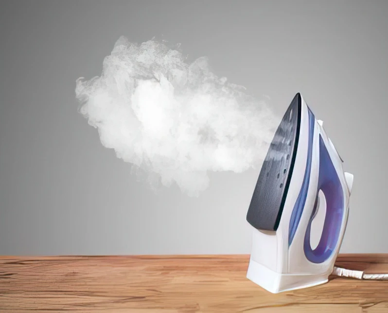 Come Stirare i Vestiti per Mantenere la Morbidezza.