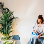 Quali sono i metodi per stirare la biancheria intima senza stropicciarla?