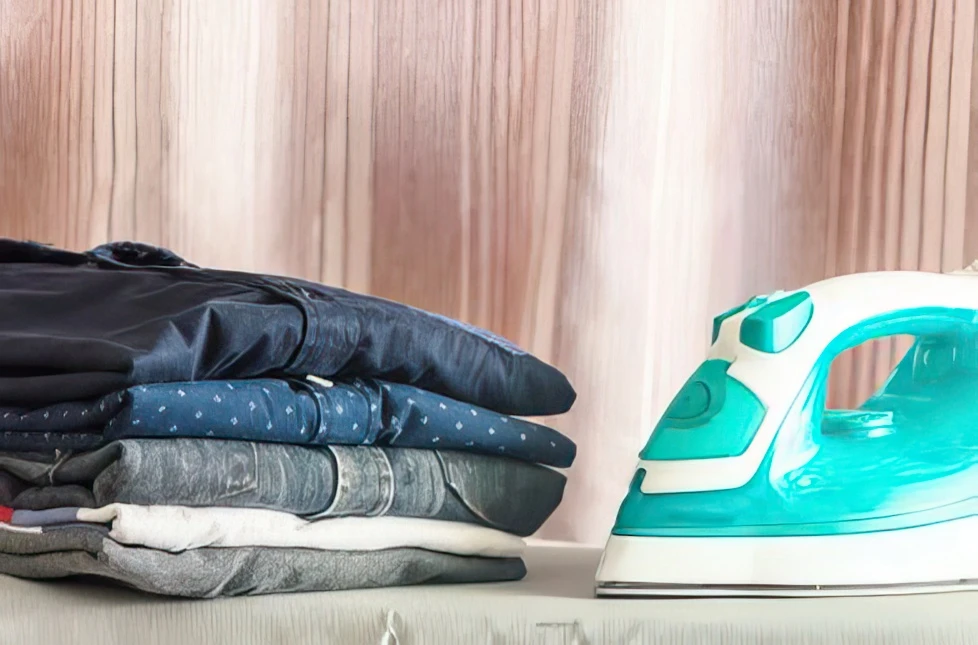 Recensione Imetec Zerocalc Z1 2500 Ferro da Stiro